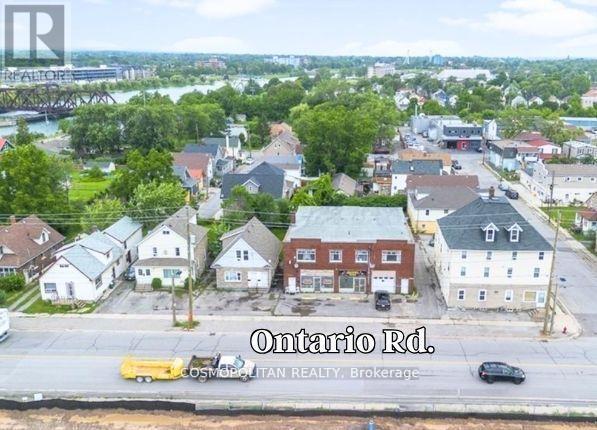 35 Ontario Road, Welland, Ontario  L3B 5C1 - Photo 2 - X12082610
