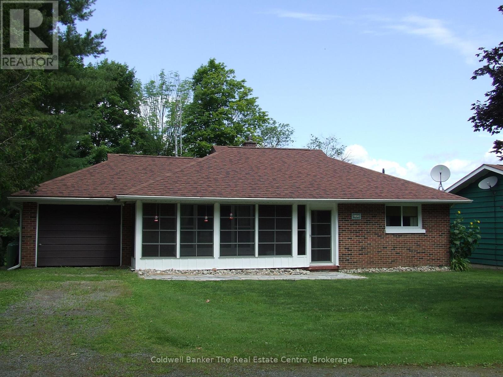 1670 Windermere Road, Muskoka Lakes, Ontario  P0B 1M0 - Photo 2 - X12082604