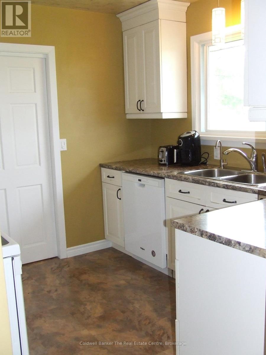 1670 Windermere Road, Muskoka Lakes, Ontario  P0B 1M0 - Photo 20 - X12082604