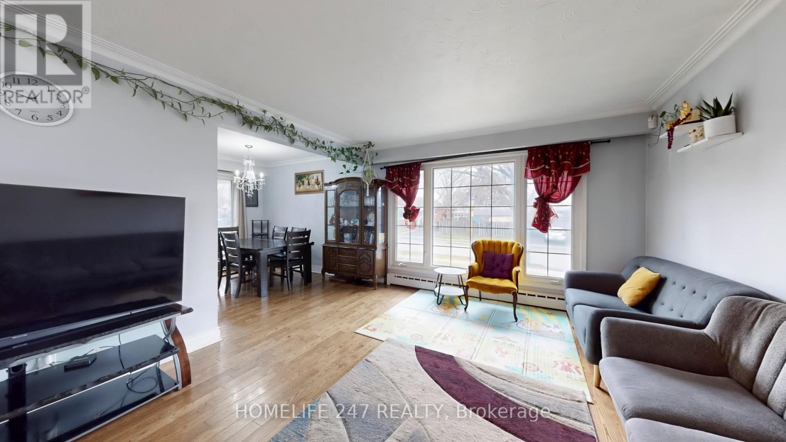 53 Seminole Avenue, Toronto (Bendale), Ontario  M1J 1N2 - Photo 8 - E12082606