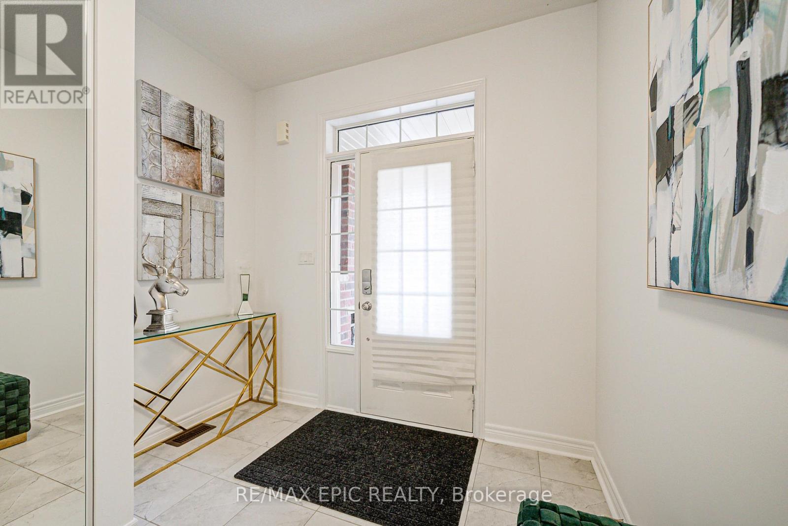 Property at 382 WILLIAM GRAHAM DRIVE image 2