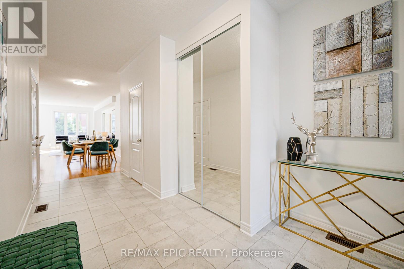 Property at 382 WILLIAM GRAHAM DRIVE image 3
