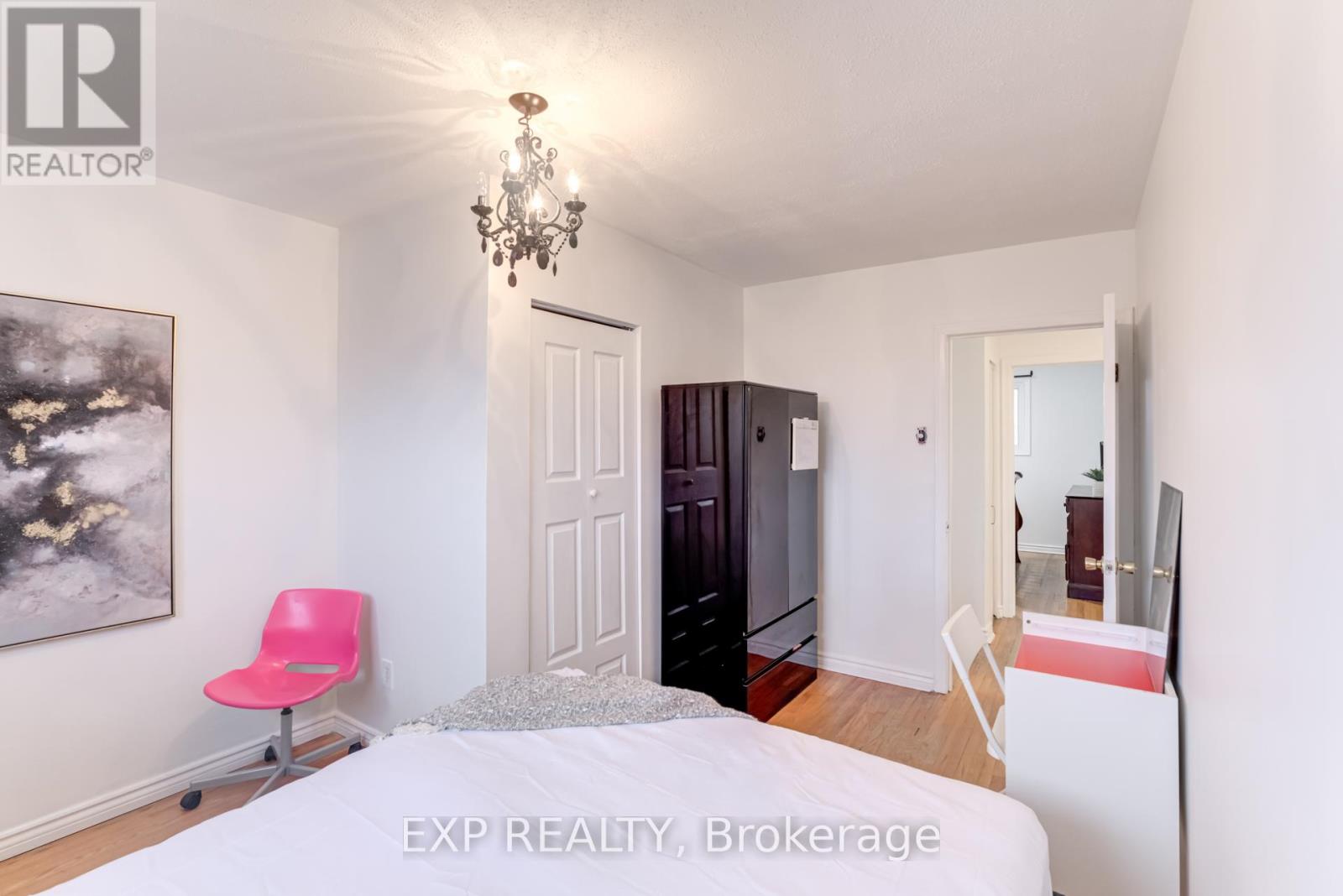 179 Lindylou Road, Toronto, Ontario  M9M 2B8 - Photo 27 - W12076960