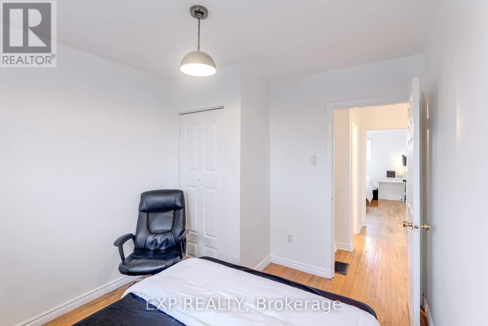179 Lindylou Road, Toronto, Ontario  M9M 2B8 - Photo 38 - W12076960
