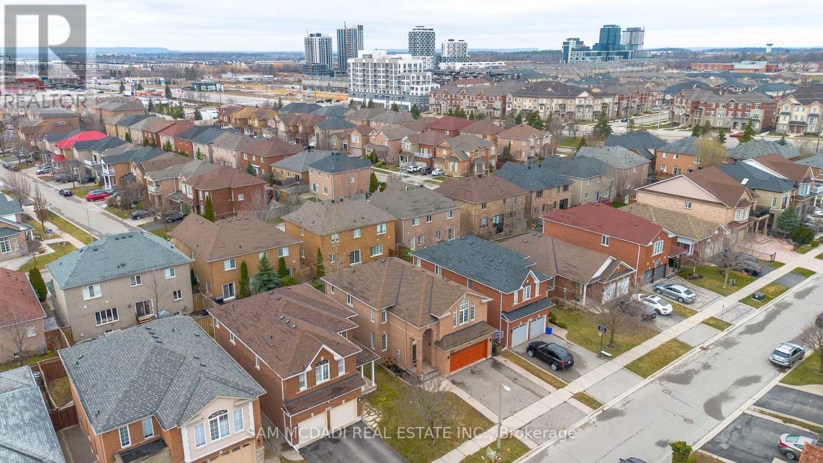 Property at 2530 NICHOLS DRIVE image 2