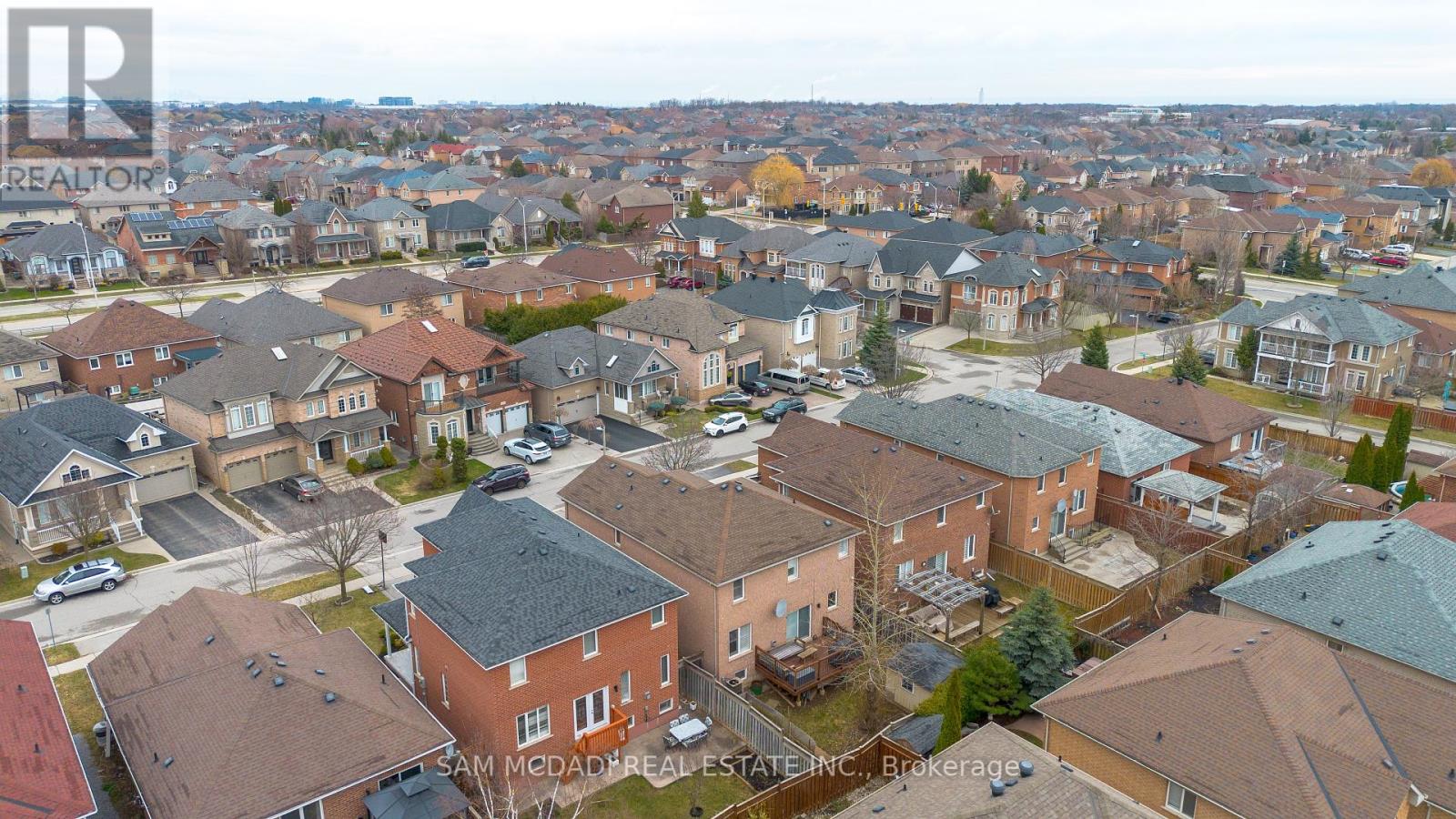 Property at 2530 NICHOLS DRIVE image 4