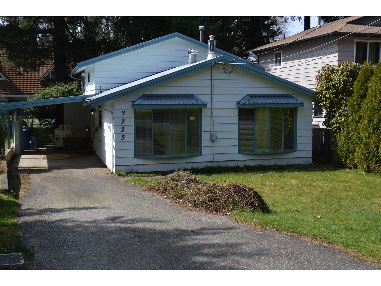 Property at 3223 CHESTNUT STREET image 1