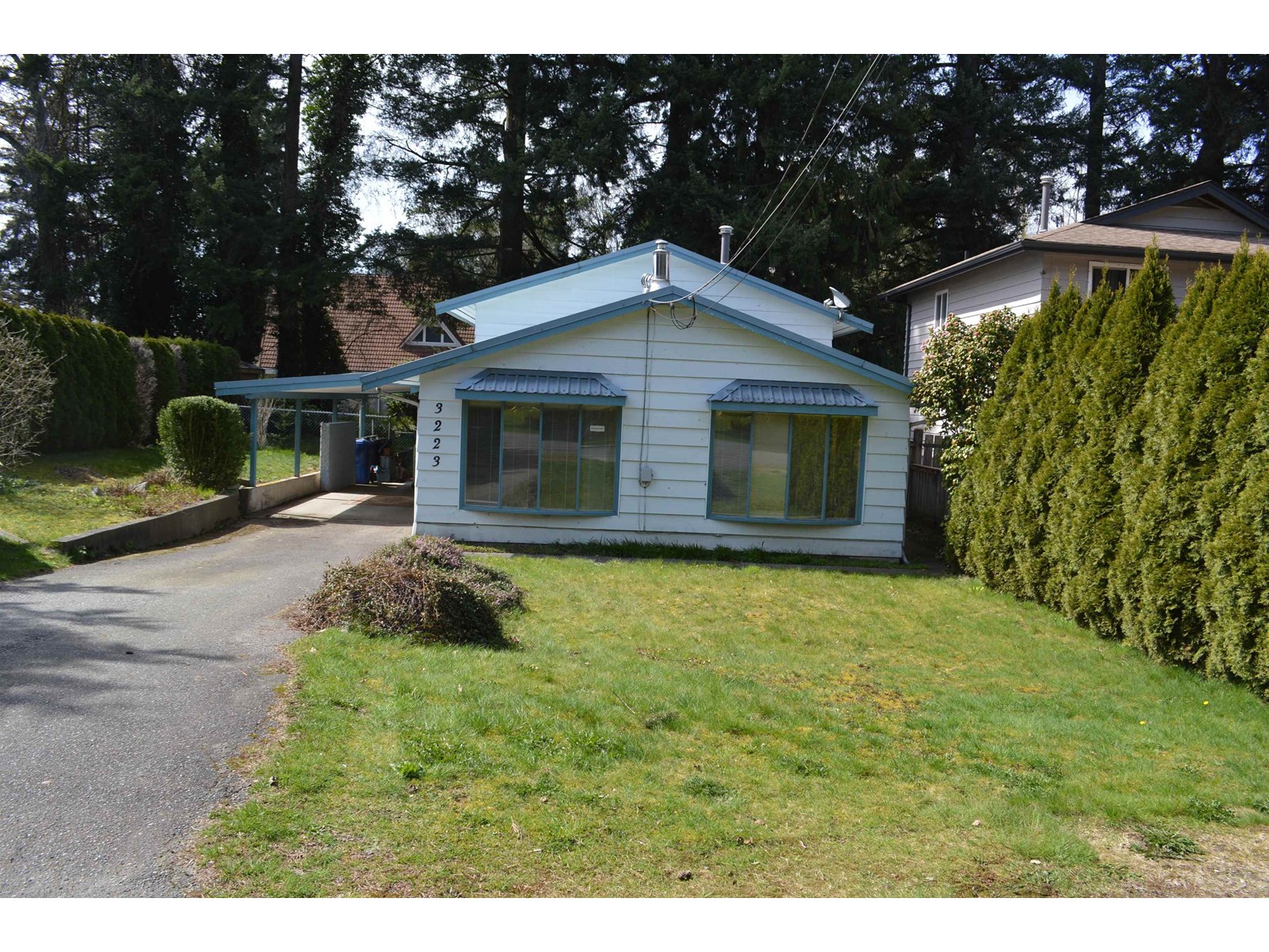 Property at 3223 CHESTNUT STREET image 2