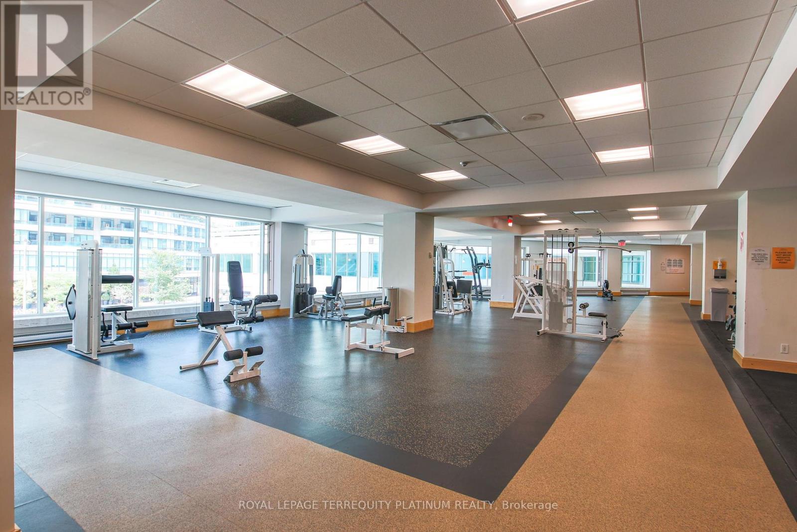 1008 - 10 Yonge Street, Toronto (Waterfront Communities), Ontario  M5E 1R4 - Photo 28 - C12082649