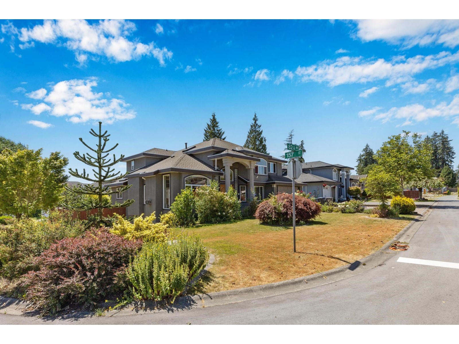 Property at 15696 82A AVENUE image 3