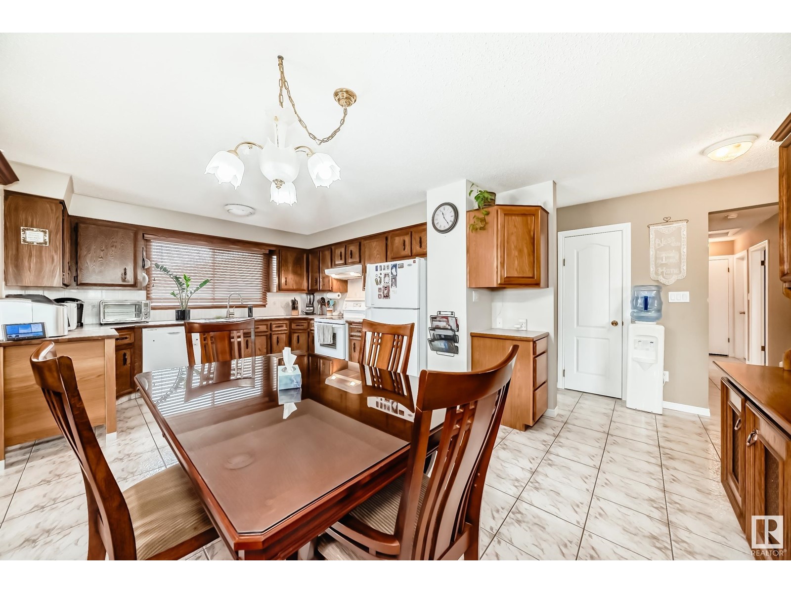 10904 165 Av Nw, Edmonton, Alberta  T5X 2S4 - Photo 7 - E4430832