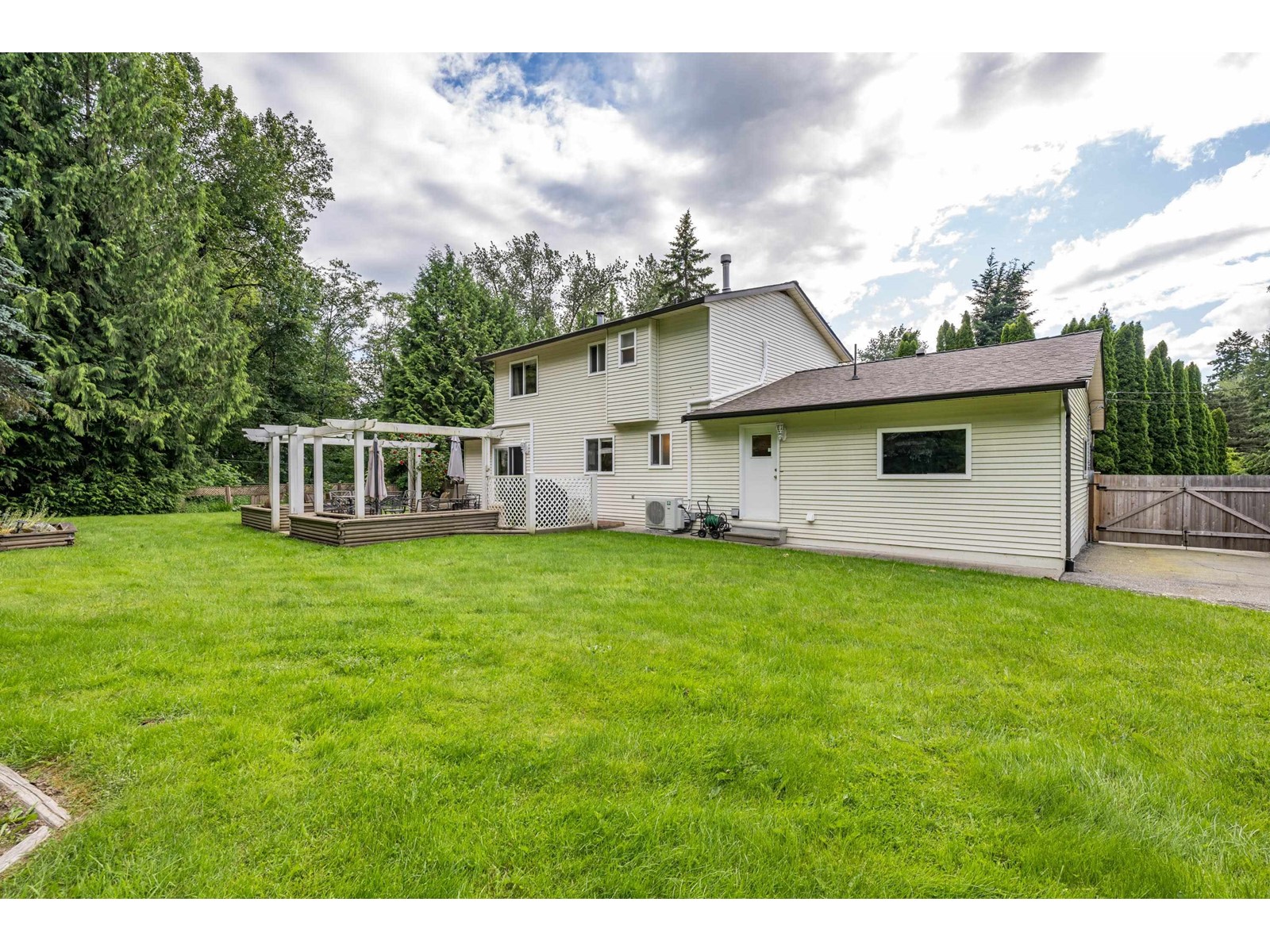 8222 197 Street, Langley, British Columbia  V2Y 1Z1 - Photo 22 - R2989987