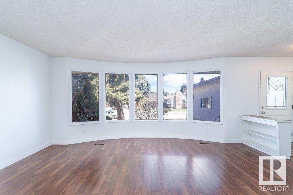 Property at 18435 93 AV NW image 1
