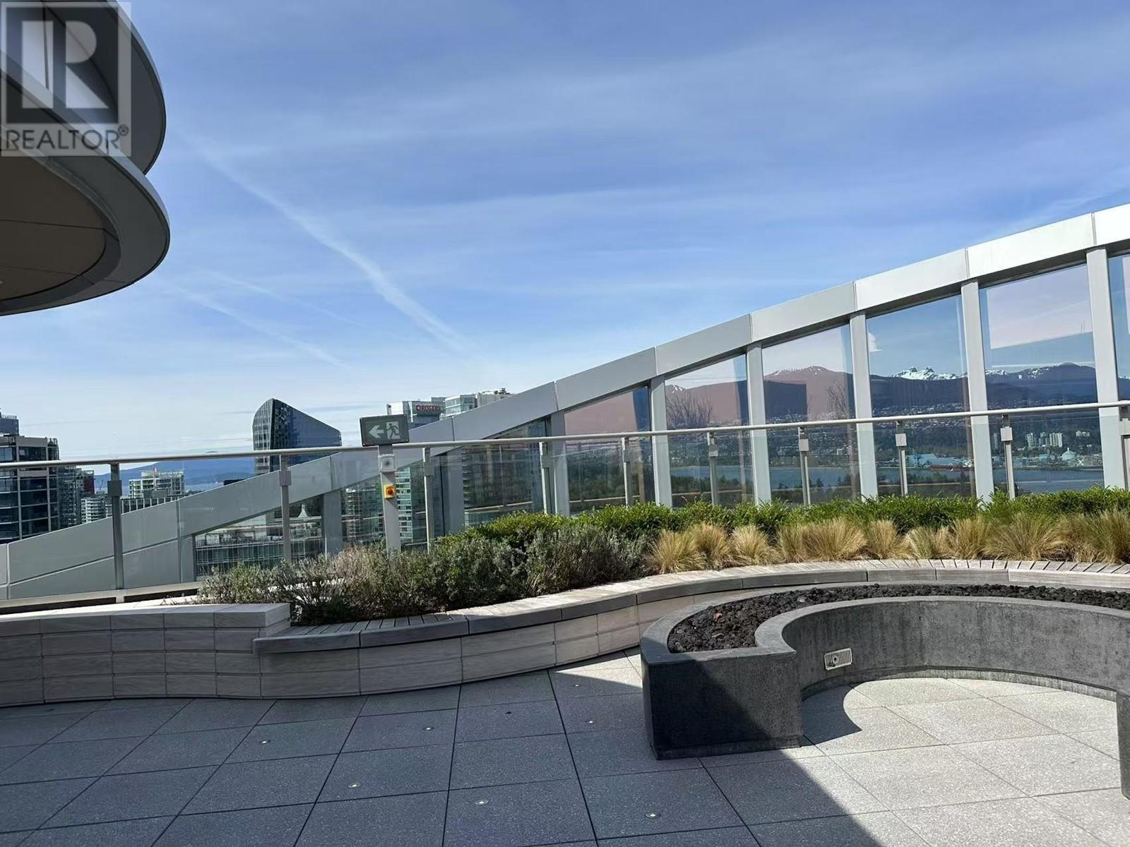 Listing Picture 28 of 31 : 350 320 GRANVILLE STREET, Vancouver / 溫哥華 - 魯藝地產 Yvonne Lu Group - MLS Medallion Club Member