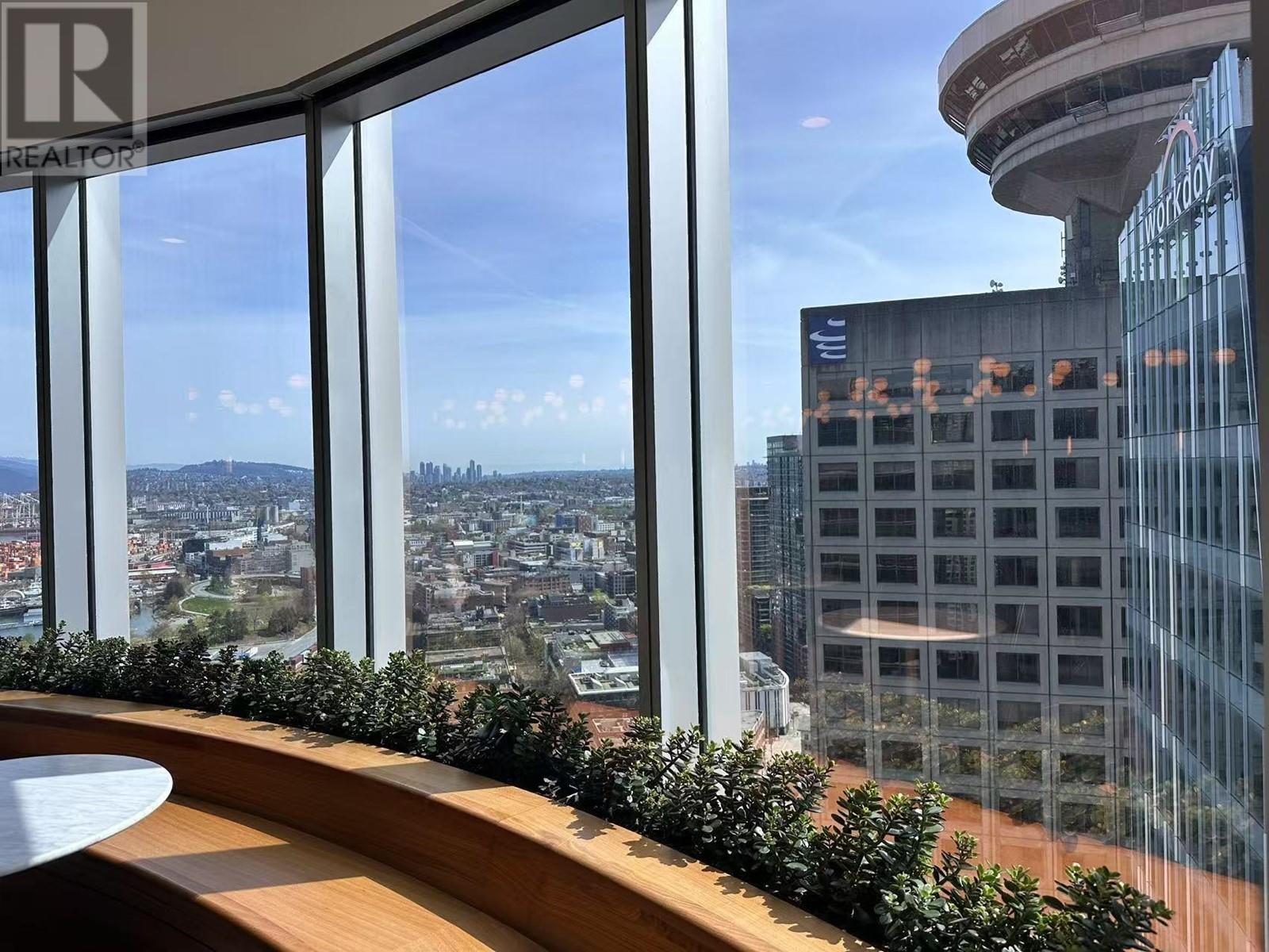 Listing Picture 21 of 31 : 350 320 GRANVILLE STREET, Vancouver / 溫哥華 - 魯藝地產 Yvonne Lu Group - MLS Medallion Club Member