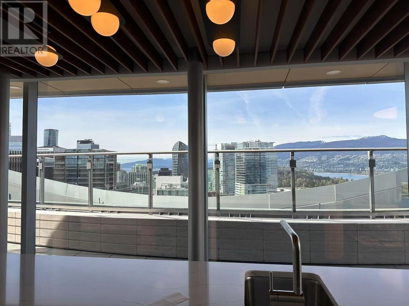 Listing Picture 14 of 31 : 350 320 GRANVILLE STREET, Vancouver / 溫哥華 - 魯藝地產 Yvonne Lu Group - MLS Medallion Club Member