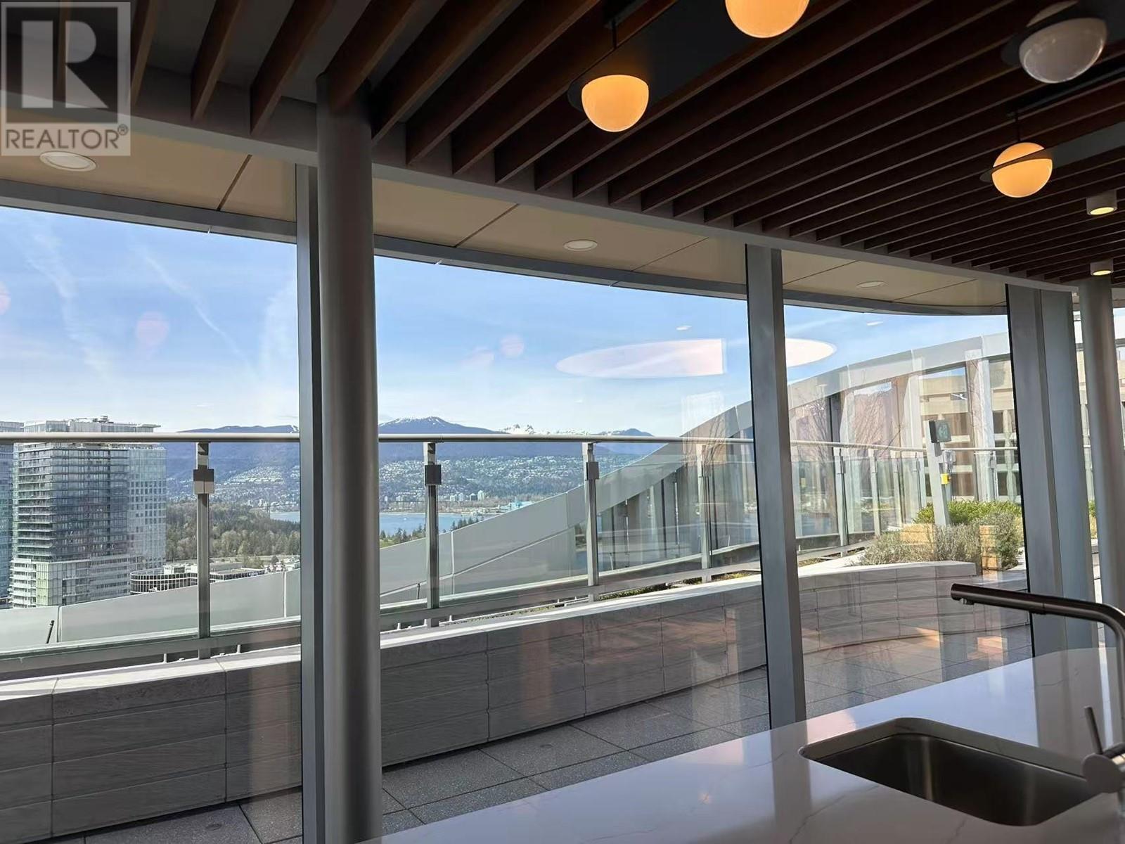 Listing Picture 17 of 28 : 340 320 GRANVILLE STREET, Vancouver / 溫哥華 - 魯藝地產 Yvonne Lu Group - MLS Medallion Club Member