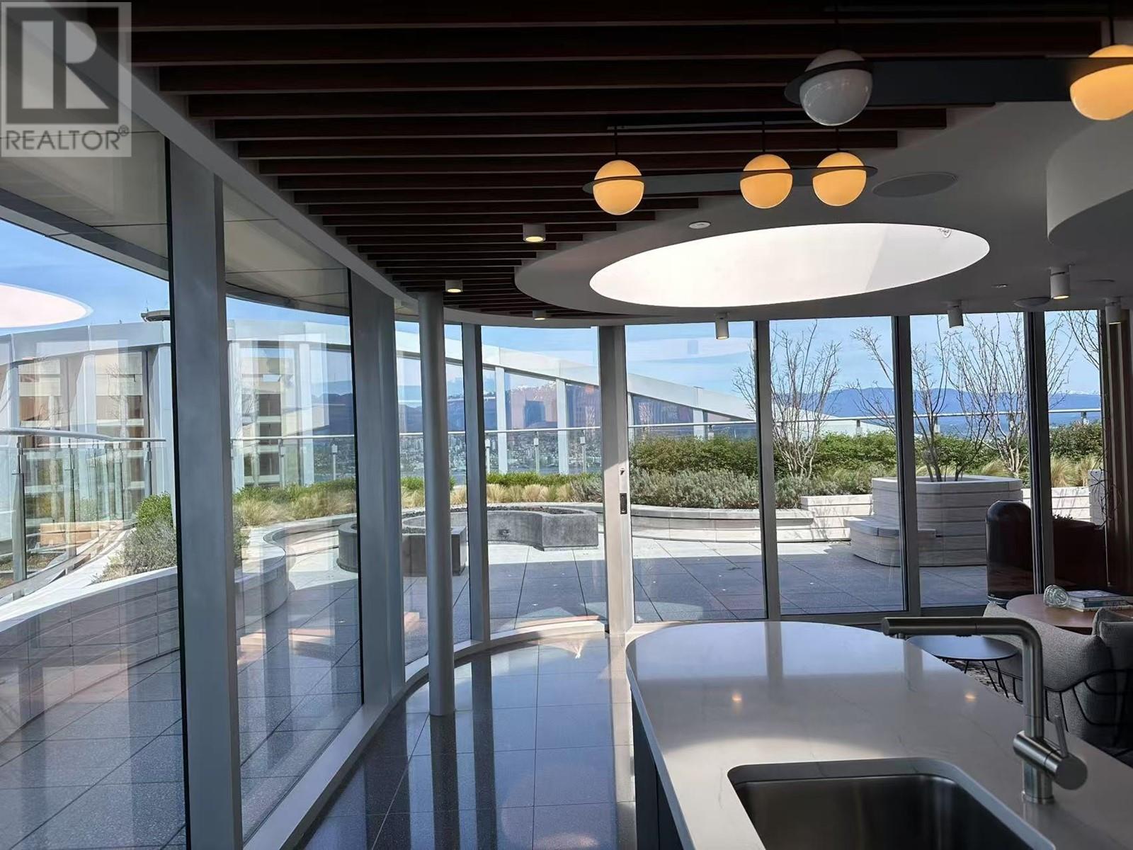 Listing Picture 18 of 28 : 340 320 GRANVILLE STREET, Vancouver / 溫哥華 - 魯藝地產 Yvonne Lu Group - MLS Medallion Club Member