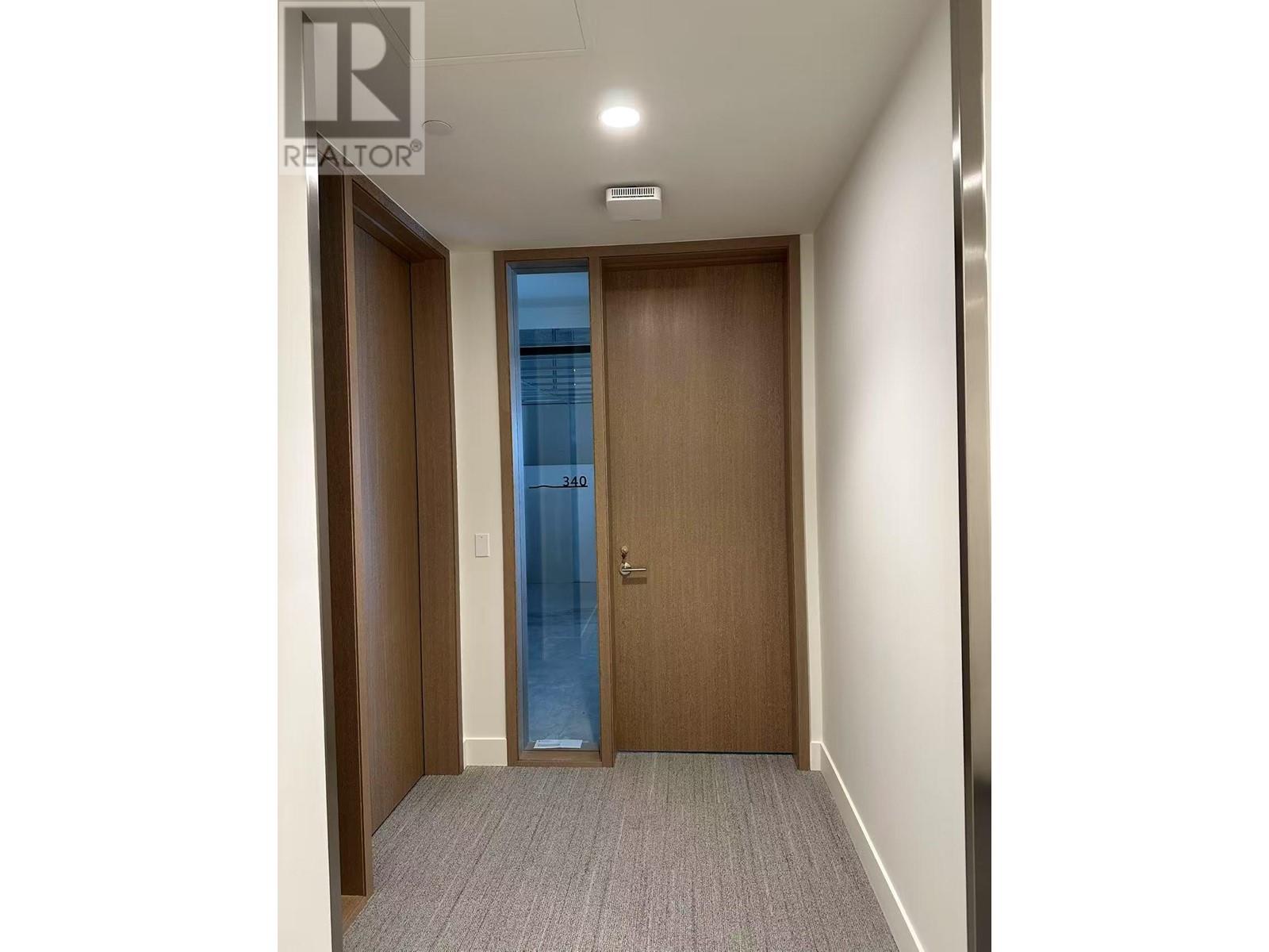 Listing Picture 12 of 28 : 340 320 GRANVILLE STREET, Vancouver / 溫哥華 - 魯藝地產 Yvonne Lu Group - MLS Medallion Club Member