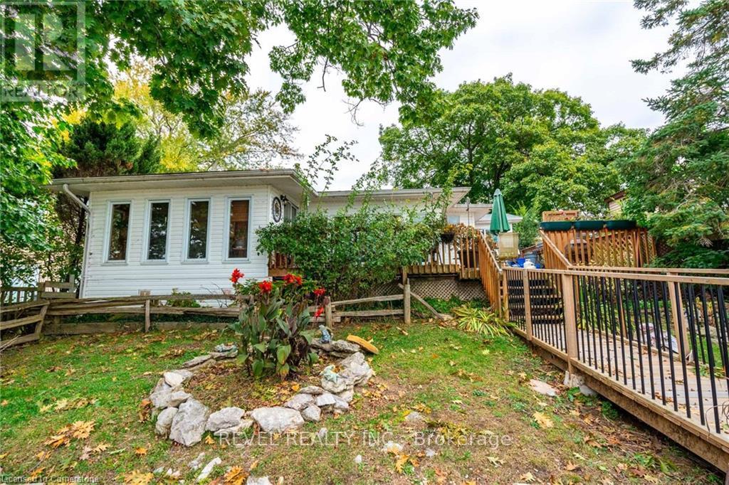 Property at 24 LAKE ROAD image 1