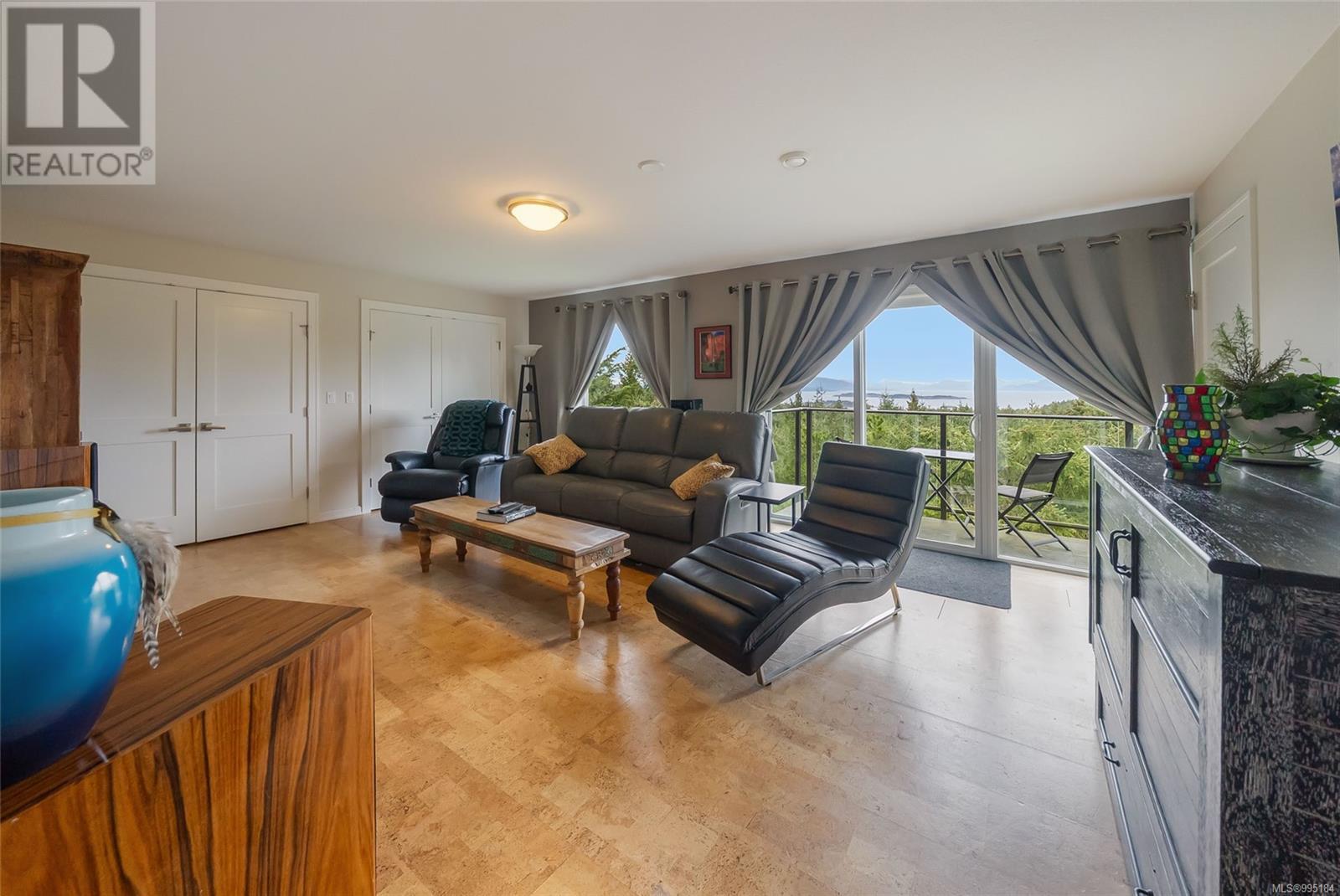 Property at 2311 Mate Pl image 2