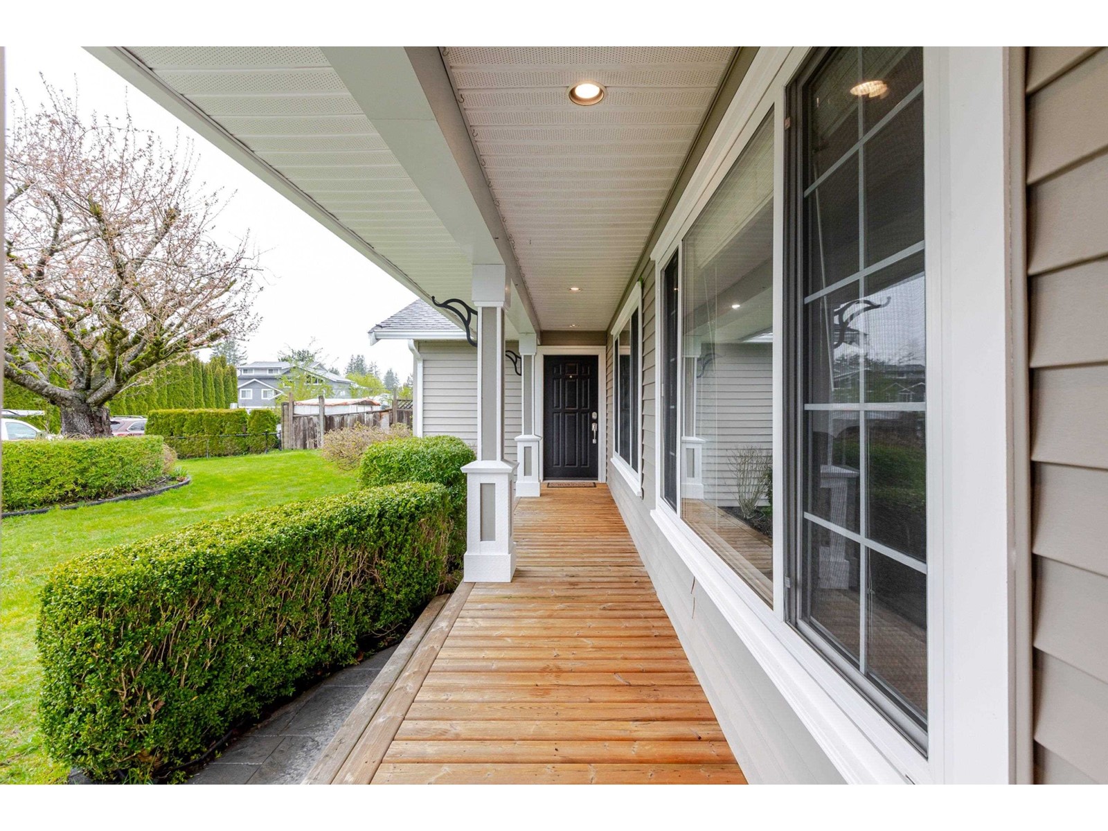 Property at 2776 270B STREET image 4