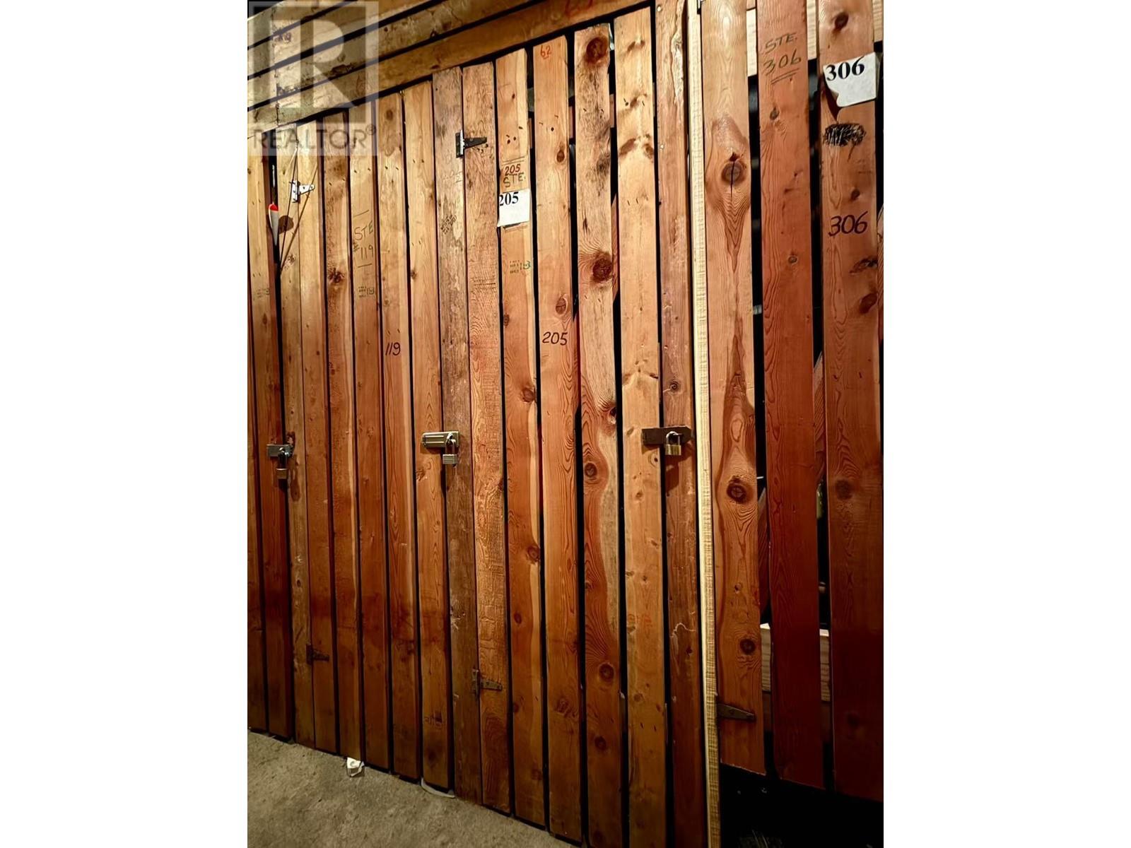 Listing Picture 23 of 30 : 205 3875 W 4TH AVENUE, Vancouver / 溫哥華 - 魯藝地產 Yvonne Lu Group - MLS Medallion Club Member