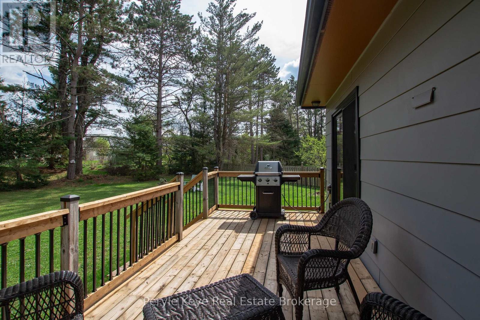 38 Andrea Drive, Bracebridge, Ontario  P1L 1C5 - Photo 15 - X12082779