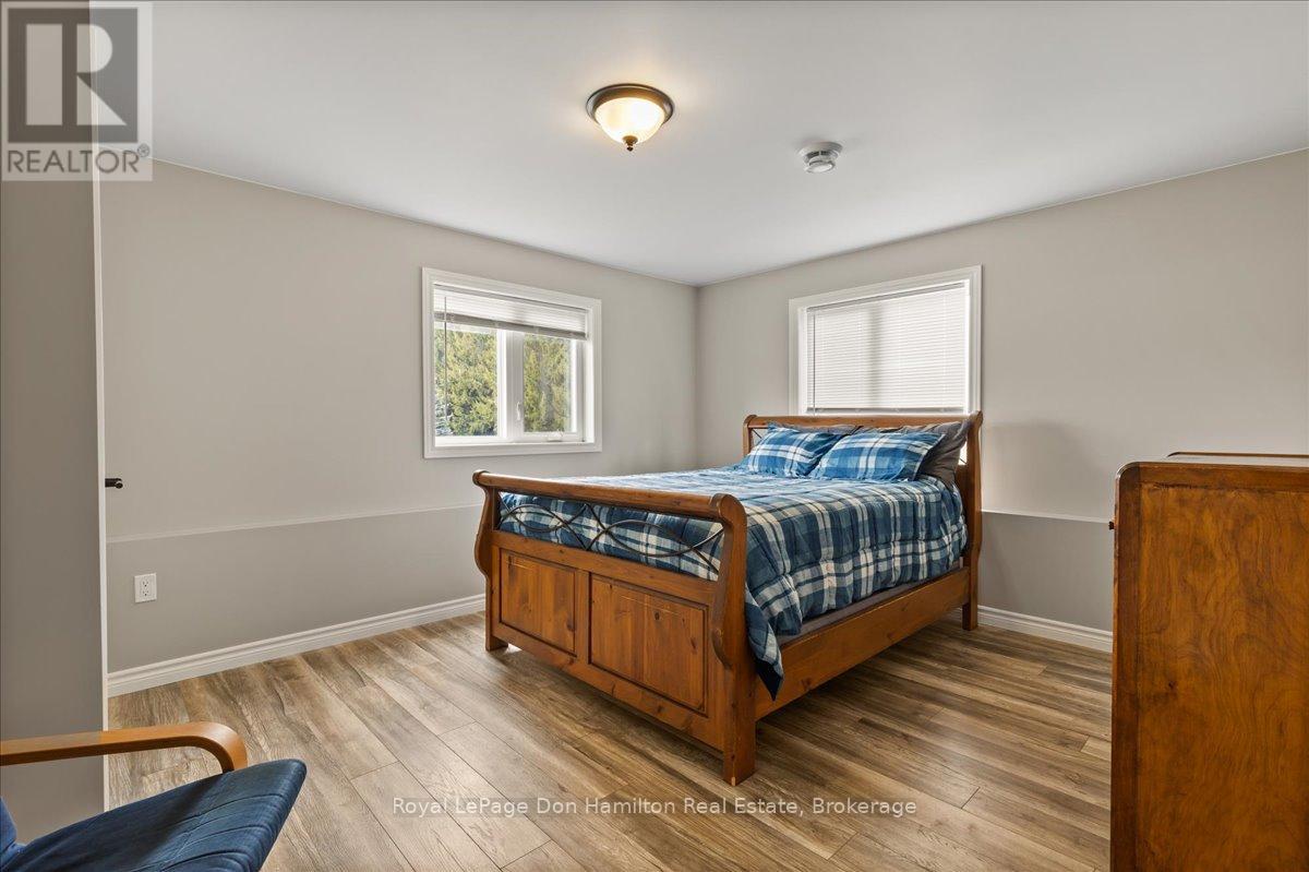 42 John Street, Morris Turnberry, Ontario  N0G 1E0 - Photo 33 - X12082422