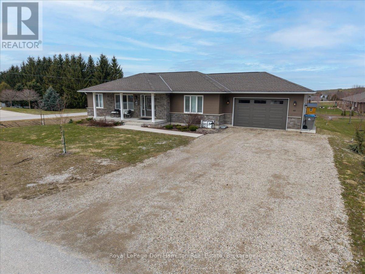 42 John Street, Morris Turnberry, Ontario  N0G 1E0 - Photo 44 - X12082422