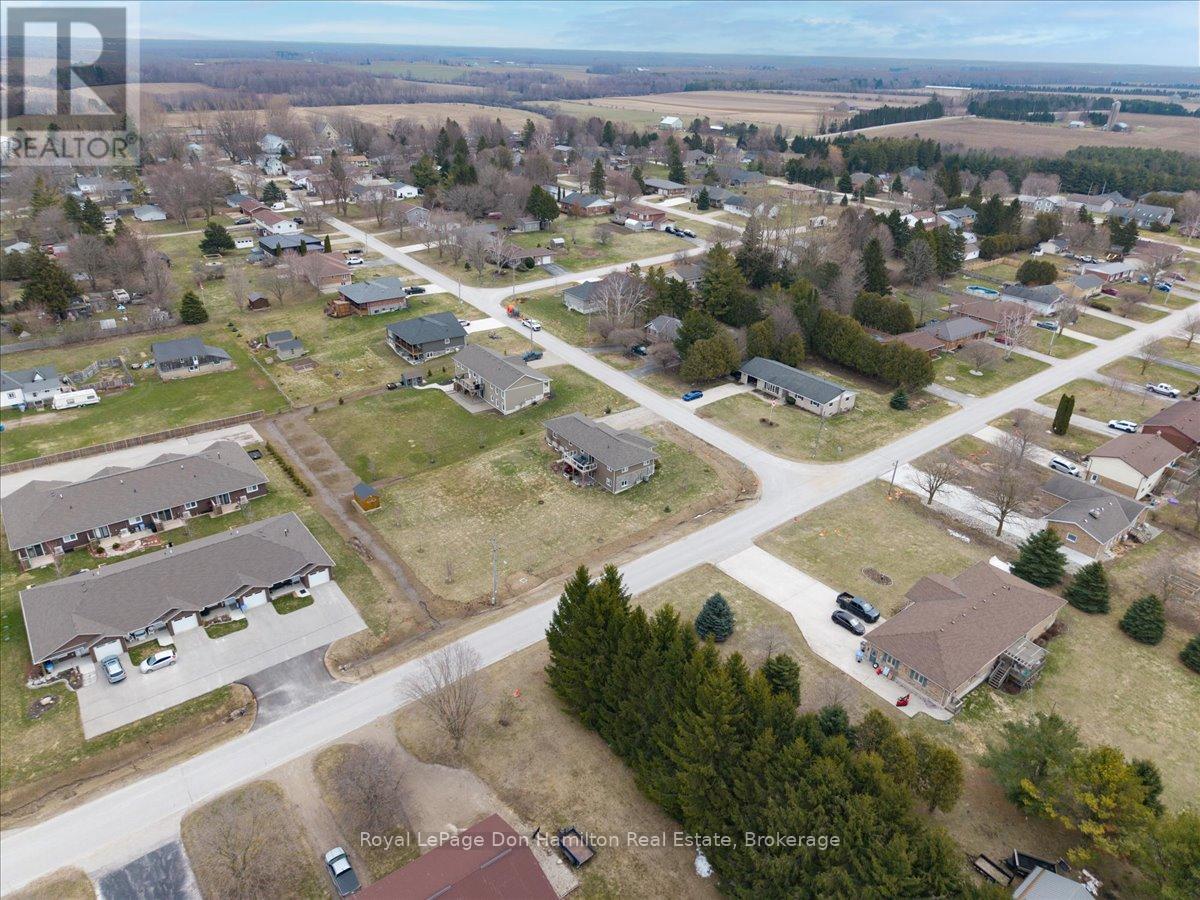 42 John Street, Morris Turnberry, Ontario  N0G 1E0 - Photo 47 - X12082422