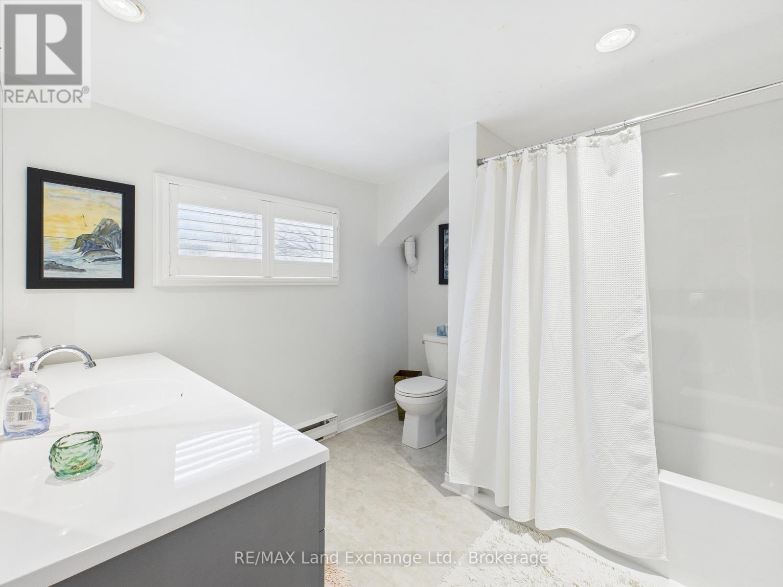 1091 Queen Street, Kincardine, Ontario  N2Z 1E7 - Photo 20 - X12082788