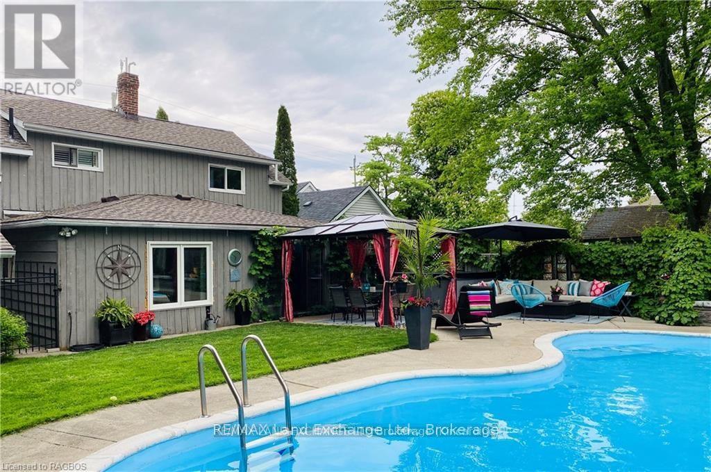 1091 Queen Street, Kincardine, Ontario  N2Z 1E7 - Photo 4 - X12082788