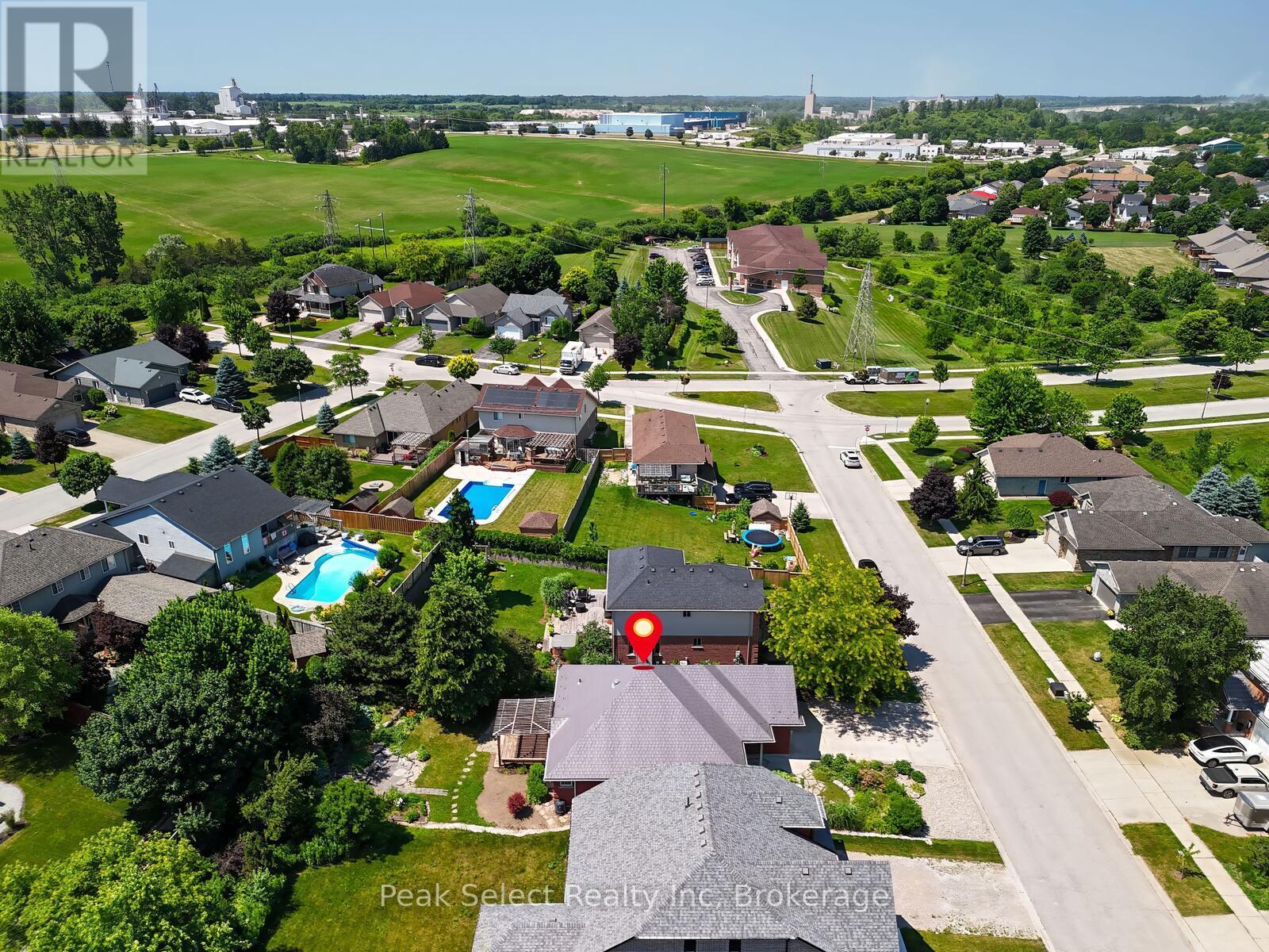 20 Ridgewood Crescent, St. Marys, Ontario  N4X 1E8 - Photo 29 - X12082793