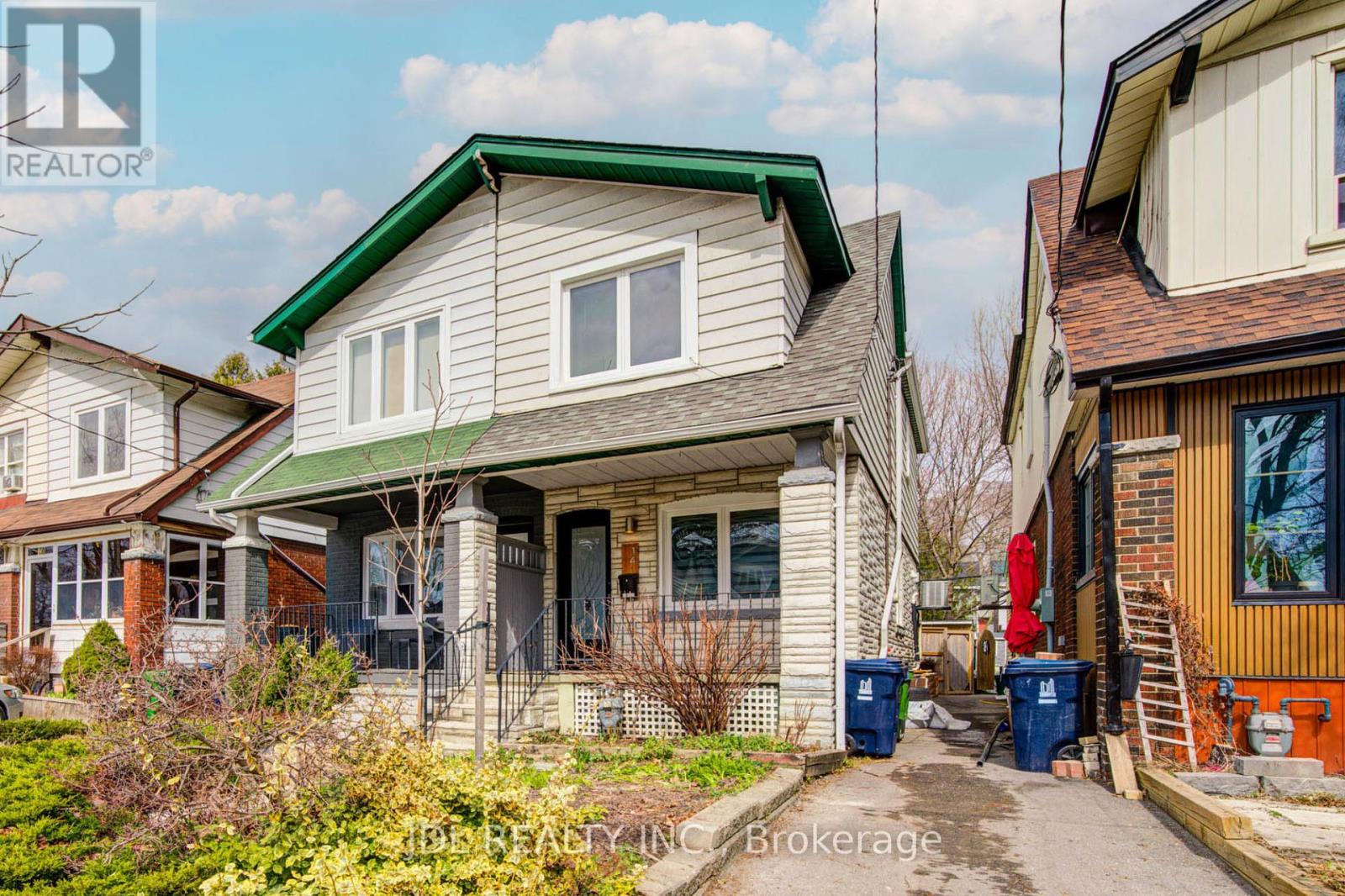 Property at 14 ATHLETIC AVE AVENUE image 3