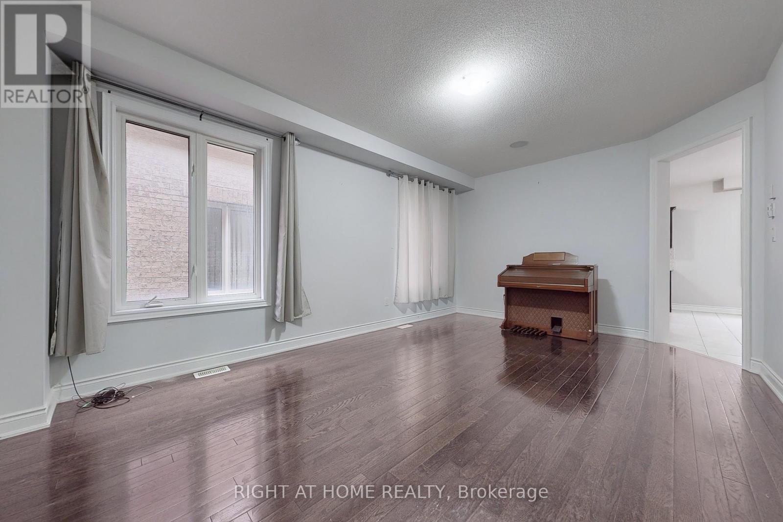 2094 Webster Boulevard, Innisfil, Ontario  L9S 0J2 - Photo 43 - N12078966