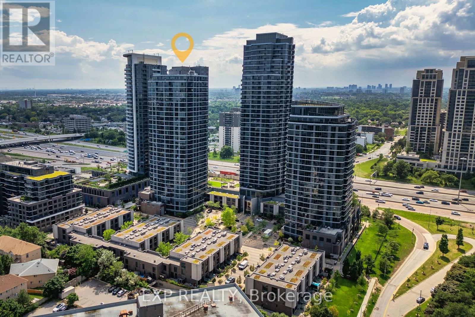 2405 - 9 VALHALLA INN ROAD, Toronto, Ontario