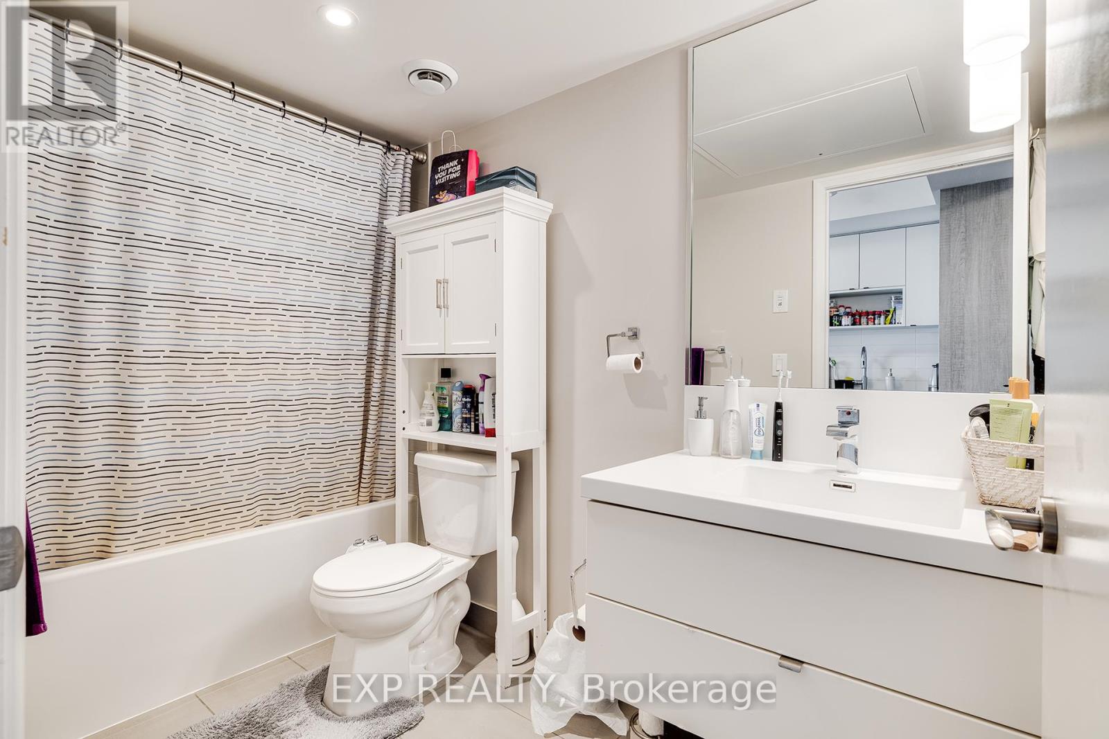 2405 - 9 Valhalla Inn Road, Toronto, Ontario  M9B 0B2 - Photo 13 - W12082732