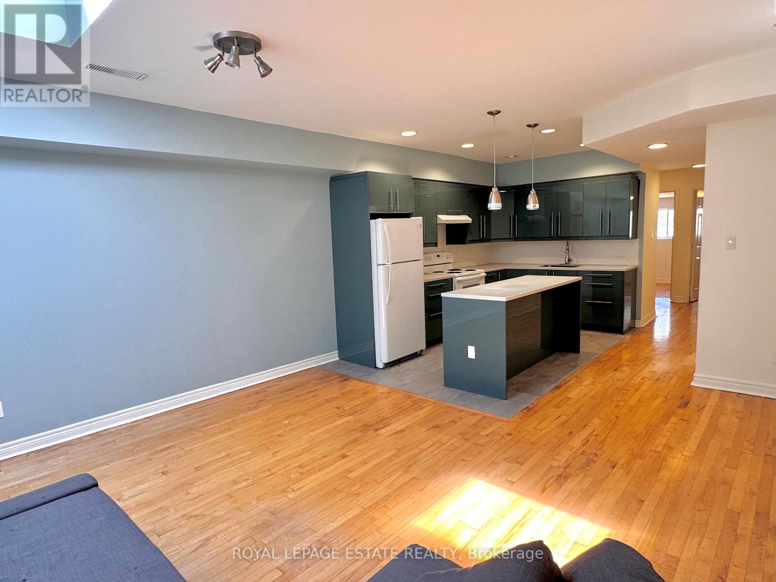 1610 Gerrard Street E, Toronto, Ontario  M4L 2A5 - Photo 14 - E12082783