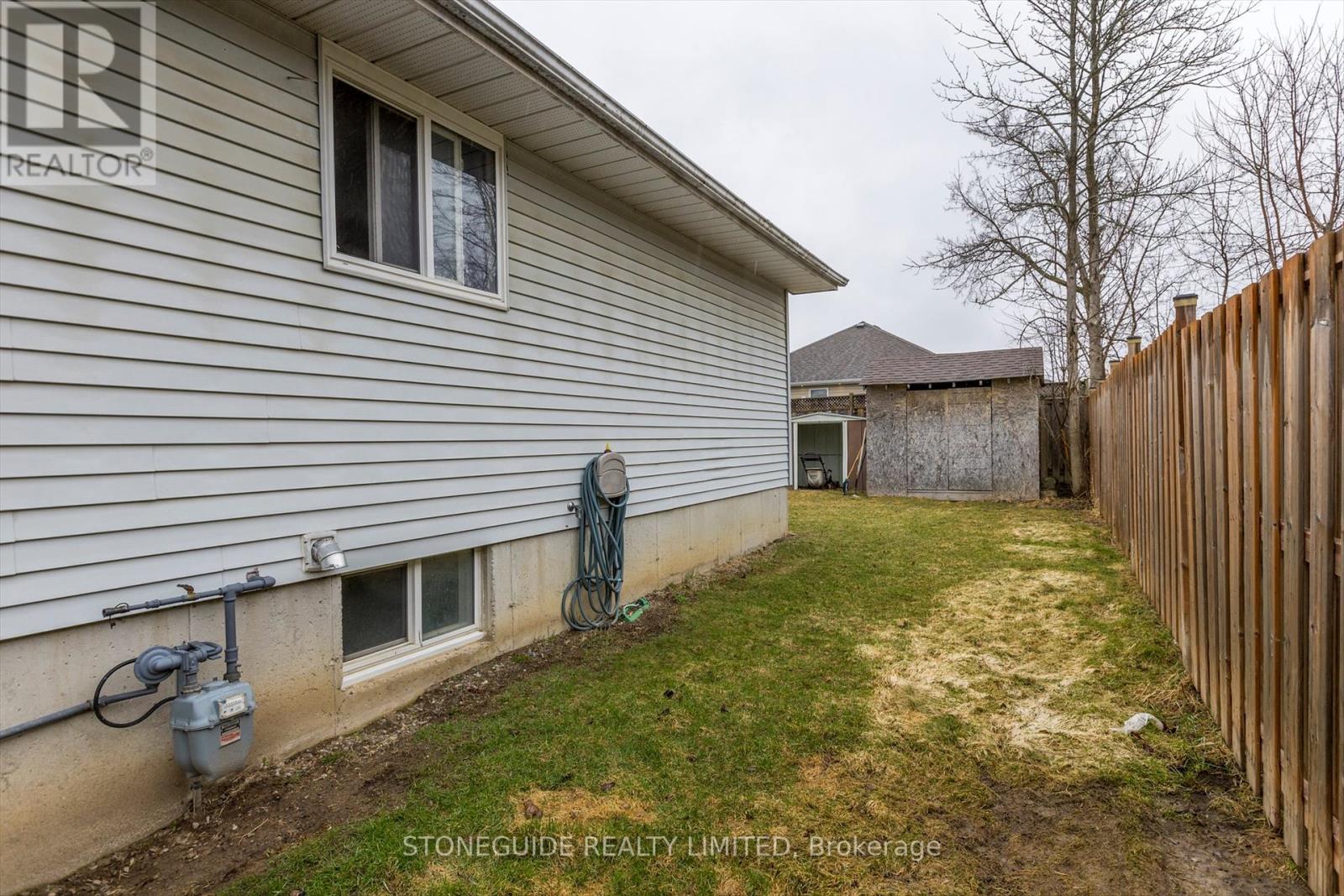 2180 Easthill Drive, Peterborough East, Ontario  K9L 1X3 - Photo 33 - X12082828