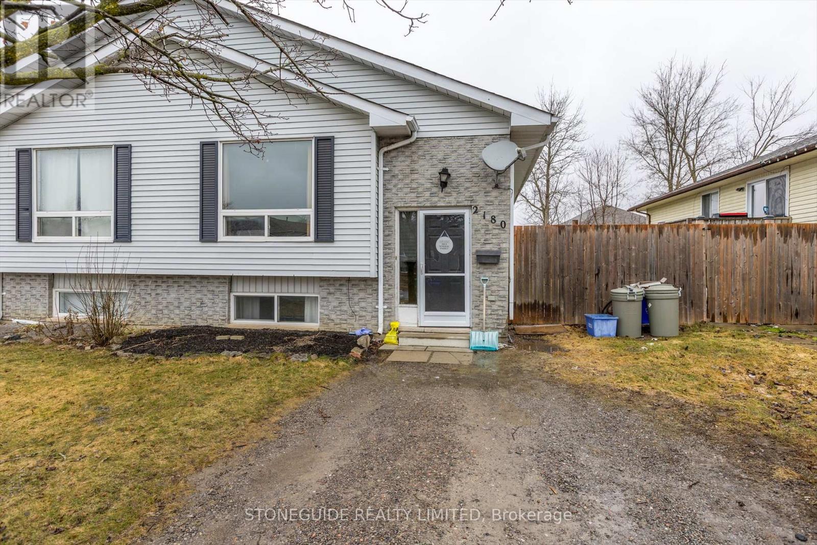 2180 Easthill Drive, Peterborough East, Ontario  K9L 1X3 - Photo 4 - X12082828