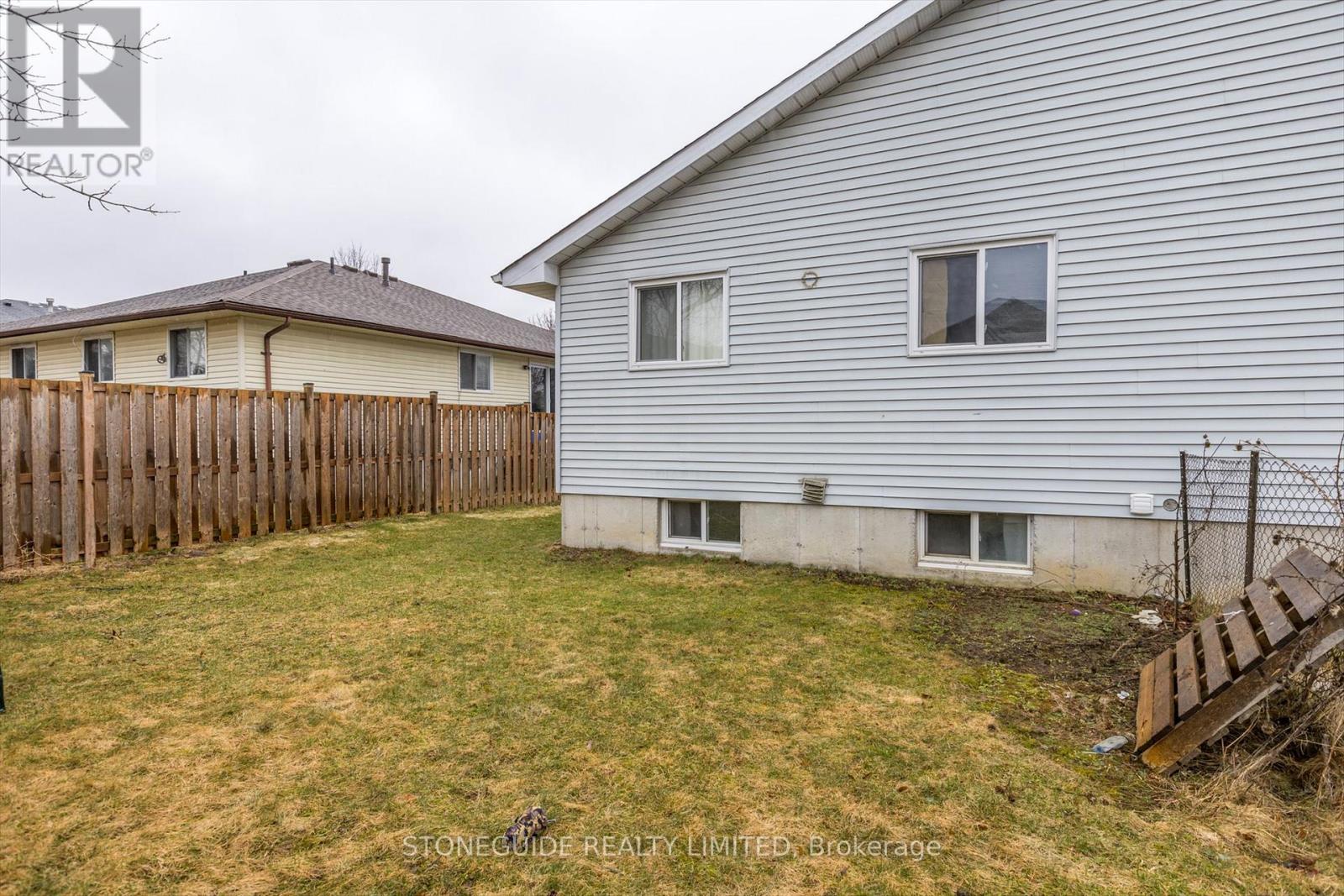 2180 Easthill Drive, Peterborough East, Ontario  K9L 1X3 - Photo 41 - X12082828