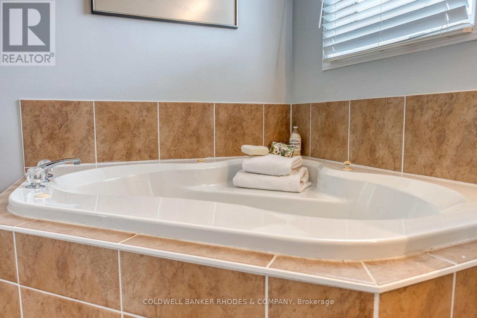 139 Abaca Way, Ottawa, Ontario  K2S 2C2 - Photo 24 - X12082814