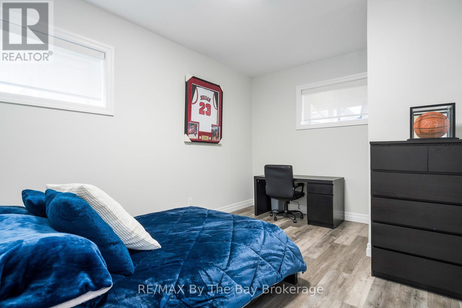 28 Cristiano Avenue, Wasaga Beach, Ontario  L9Z 0H2 - Photo 34 - S12082799