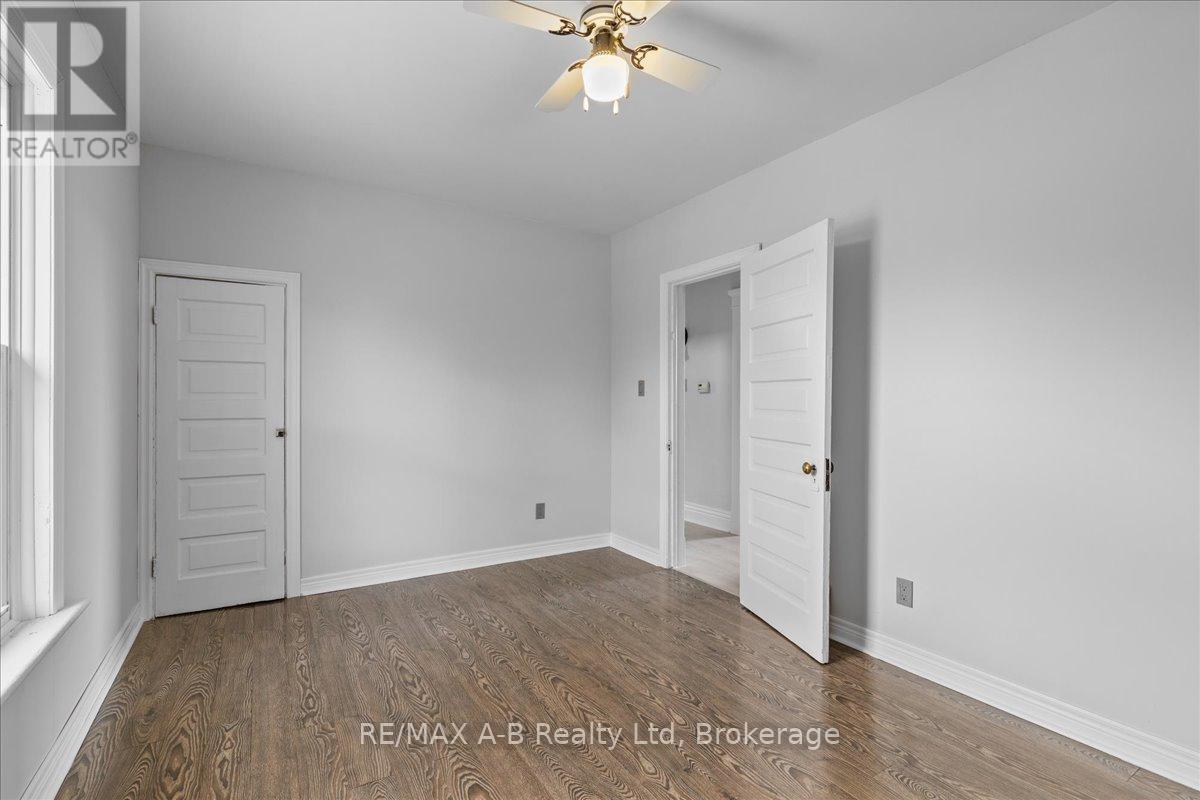 342 Huron Street, Stratford, Ontario  N5A 5T5 - Photo 20 - X12082810