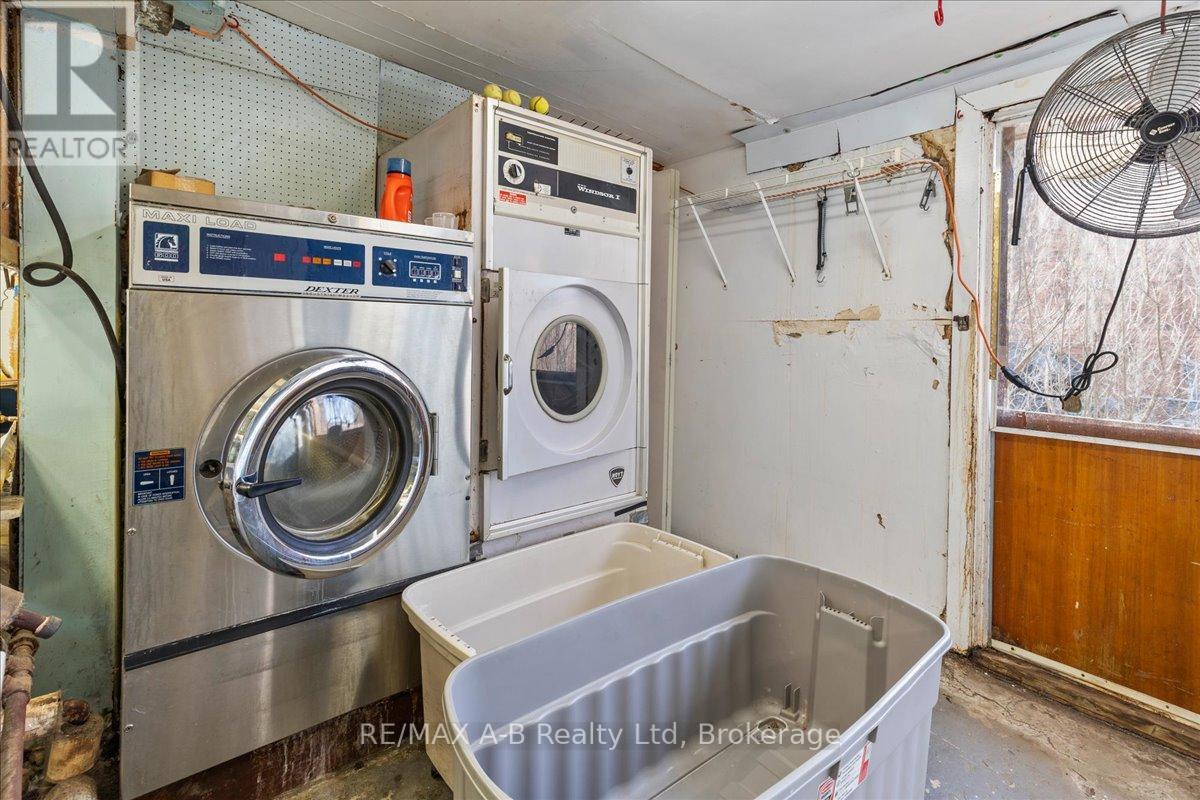 342 Huron Street, Stratford, Ontario  N5A 5T5 - Photo 30 - X12082810