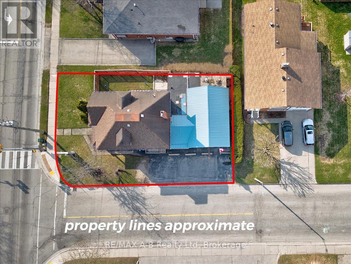 342 Huron Street, Stratford, Ontario  N5A 5T5 - Photo 37 - X12082810