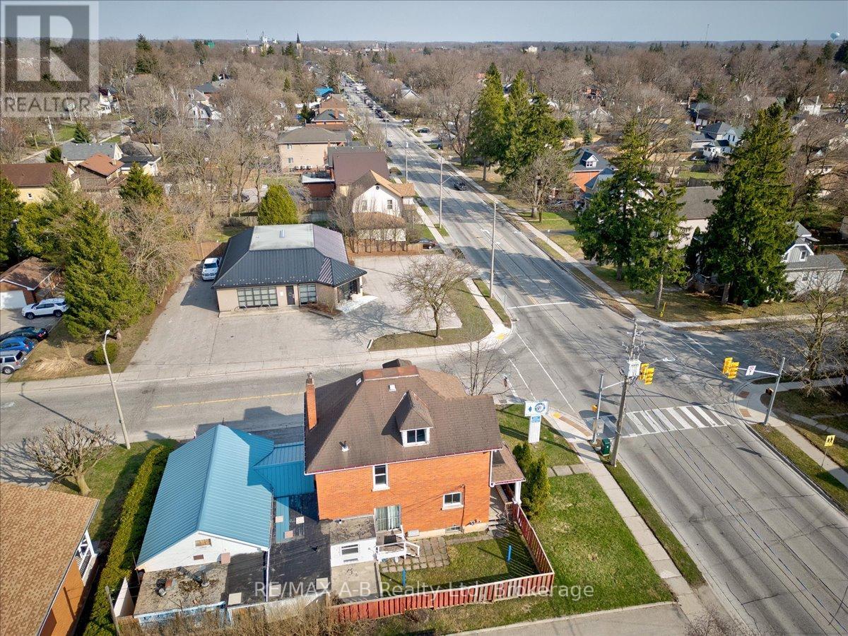 342 Huron Street, Stratford, Ontario  N5A 5T5 - Photo 38 - X12082810