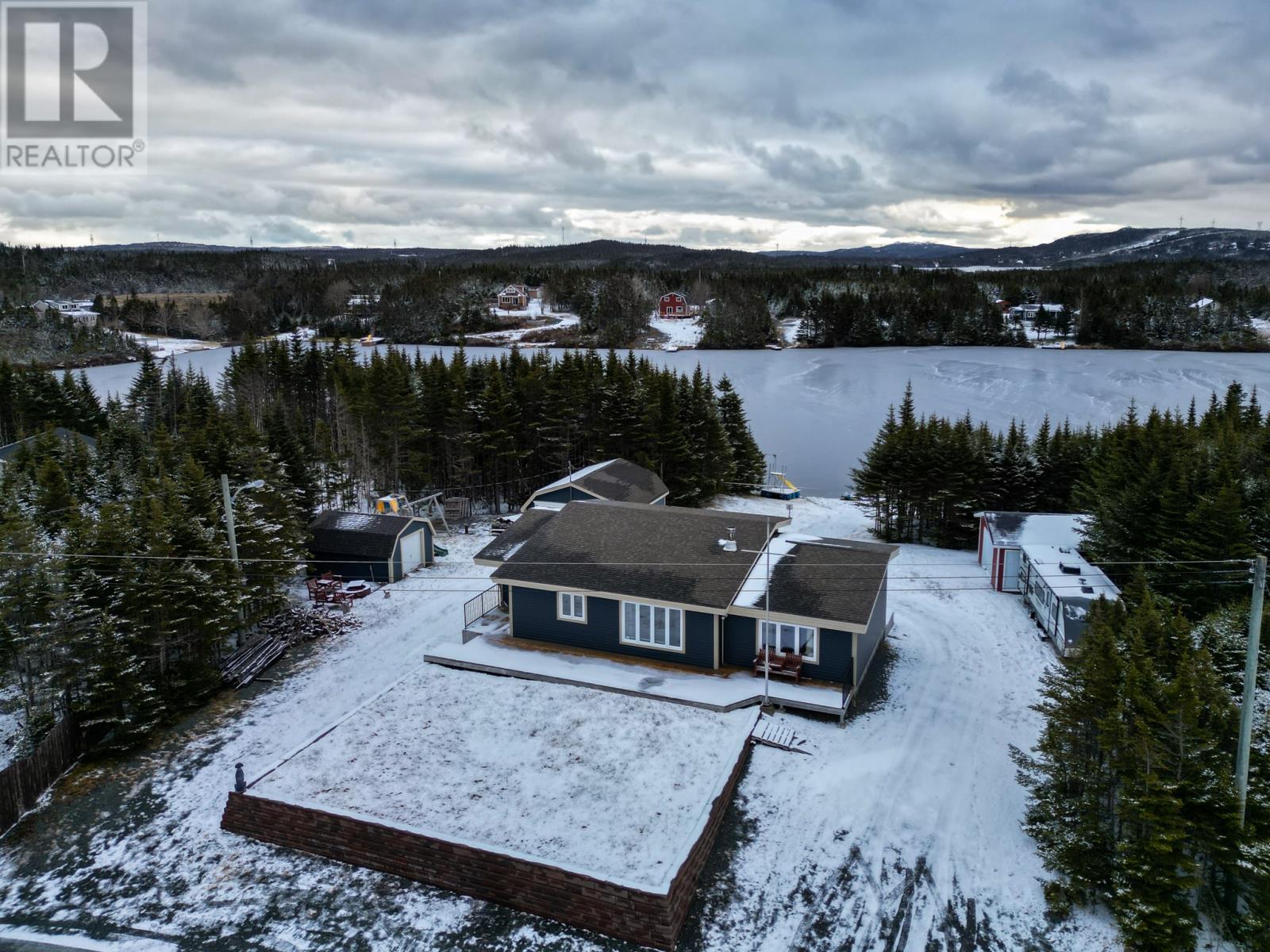 Property at 9 Comfort Cove image 3