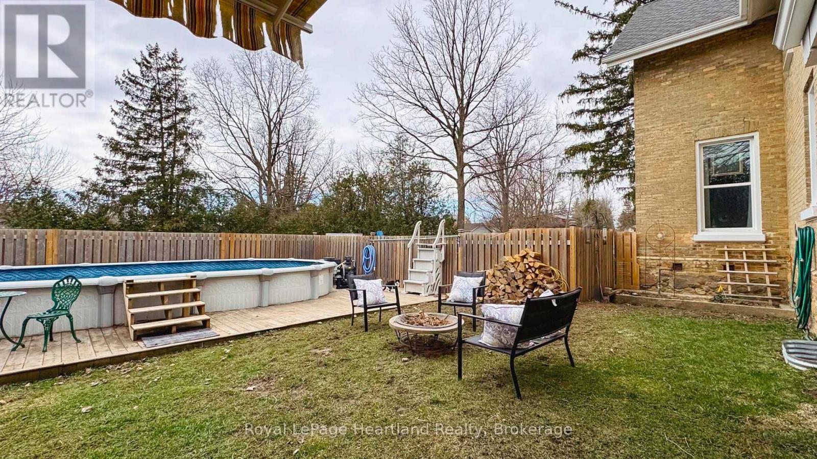 142 Maple Street, Central Huron, Ontario  N0M 1L0 - Photo 38 - X12080798